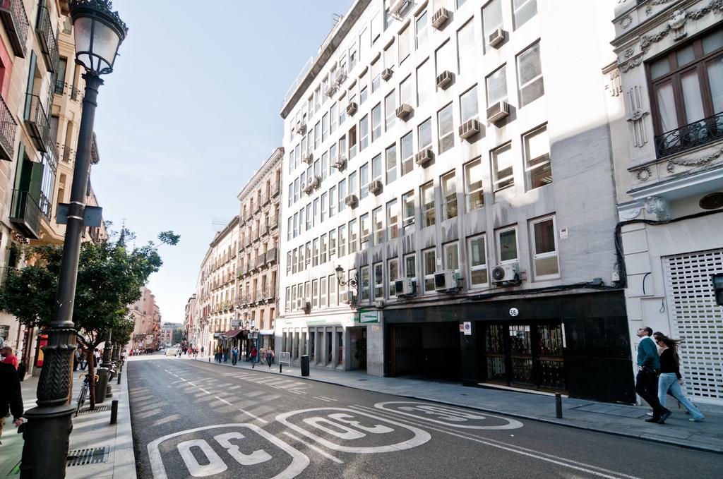 Plaza Mayor II Madrid Exterior photo